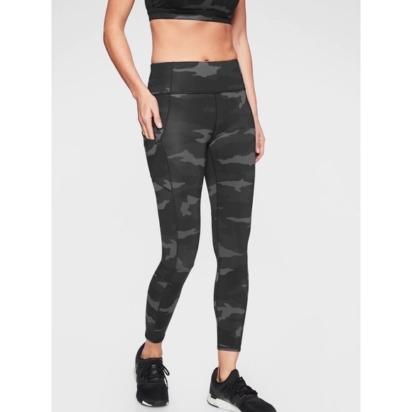 ATHLETA Camo Contender 7/8 Tight Camouflage Print Side Pockets Workout Gym Small - Picture 7 of 16